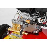 Detail uchycení tlakové hadice