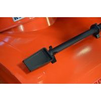 Škrabka pro očištění frézy