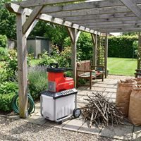 Electric Branch Shredder - HECHT 6300 XL Silent