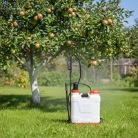 Knapsack sprayer - HECHT 4166