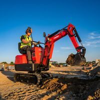 Mini Excavator Digger - HECHT 2710