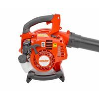 Výkon motoru je 1 HP