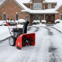 Two-Stage Petrol Snow Blower with Drive - HECHT 9676