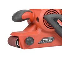 Knoflík pro vystředění brusného pásu