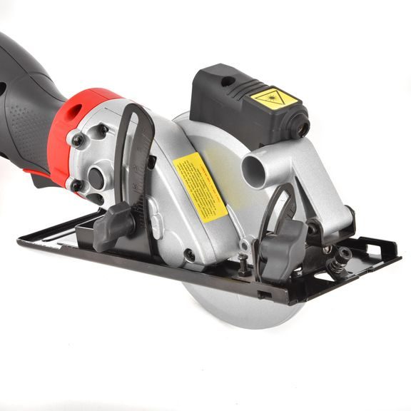 Plunge circular saw - HECHT 1067