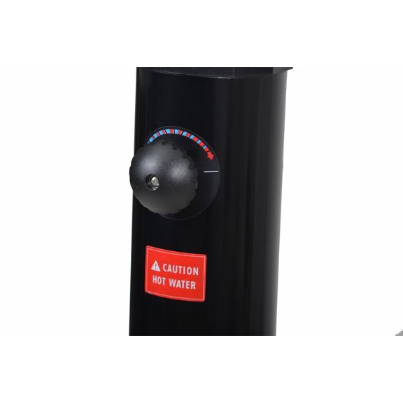 Jediným ventilem je možné nastavit teplotu i sílu proudu vody