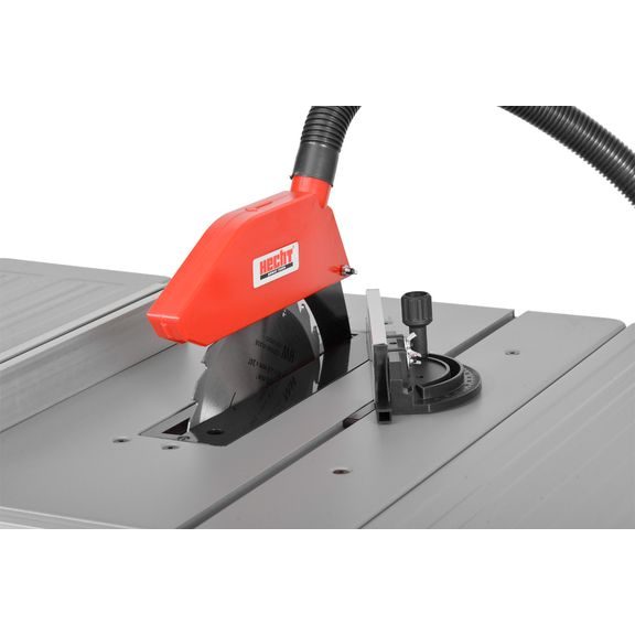 Detail stolu a pilového kotouče