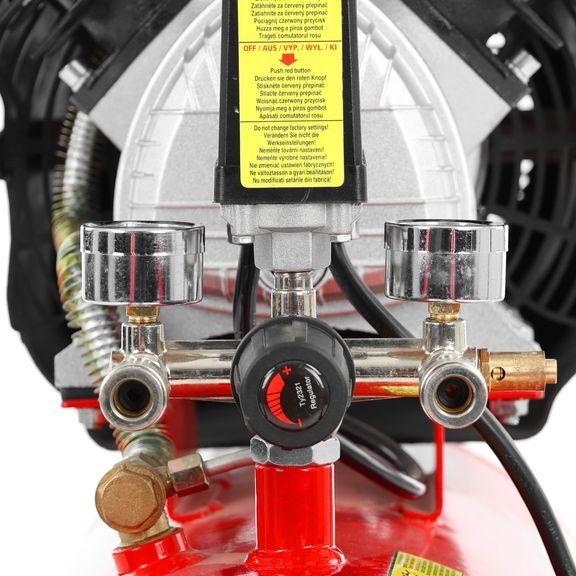 Two-cylinder oil compressor - HECHT 2353