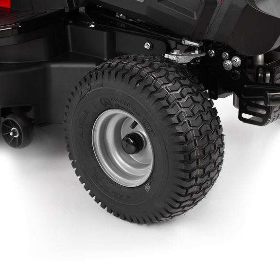 Garden tractor - HECHT 5386