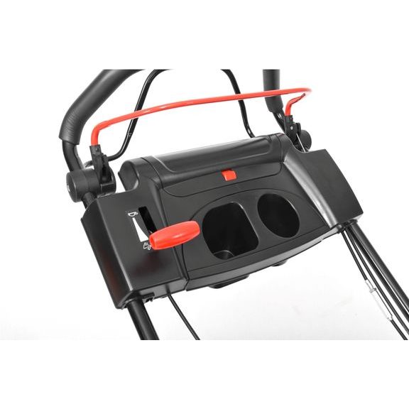 Panel s úložným prostorem