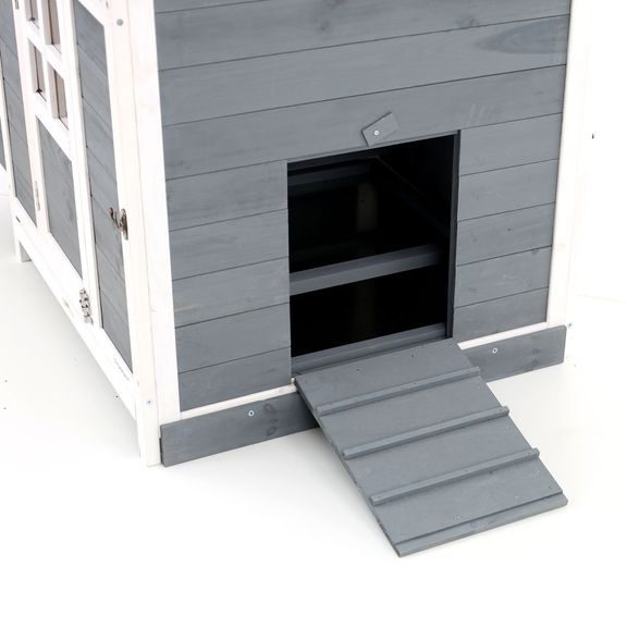 Chicken Coop - PROMINENT OREO