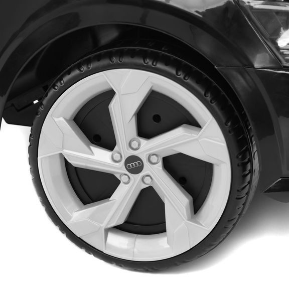 Cordless car - AUDI SQ8 BLACK