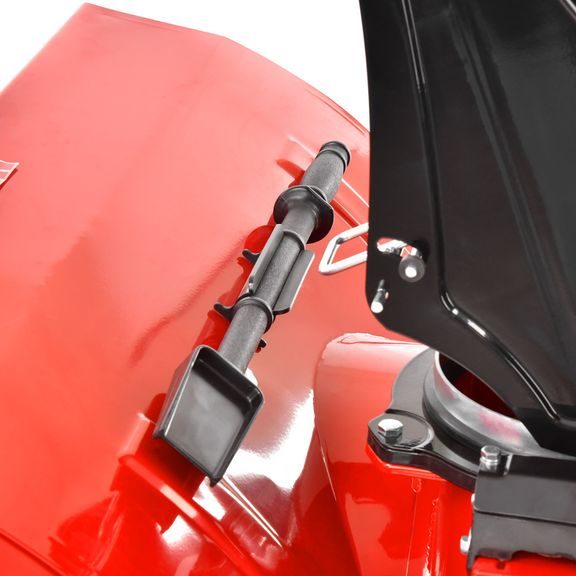 Petrol snow blower with self propelled system - HECHT 9334 SQ