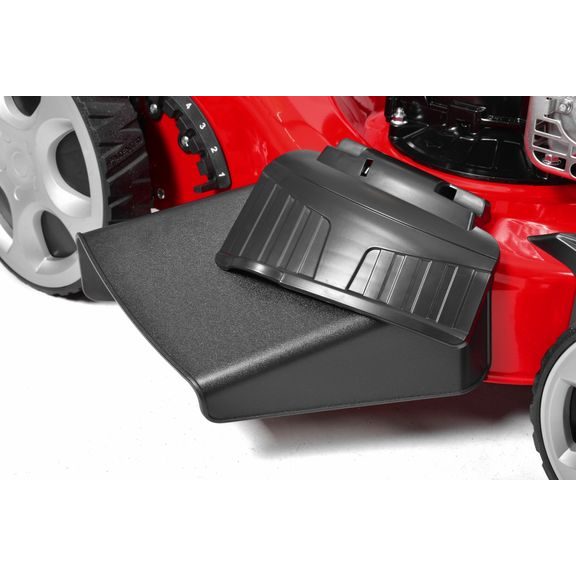 Nasazený kryt bočního výhozu