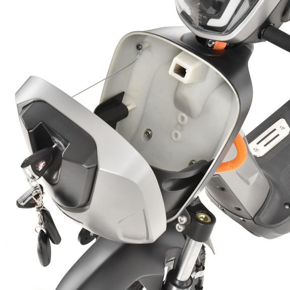 E-scooter - HECHT BETIS SILVER