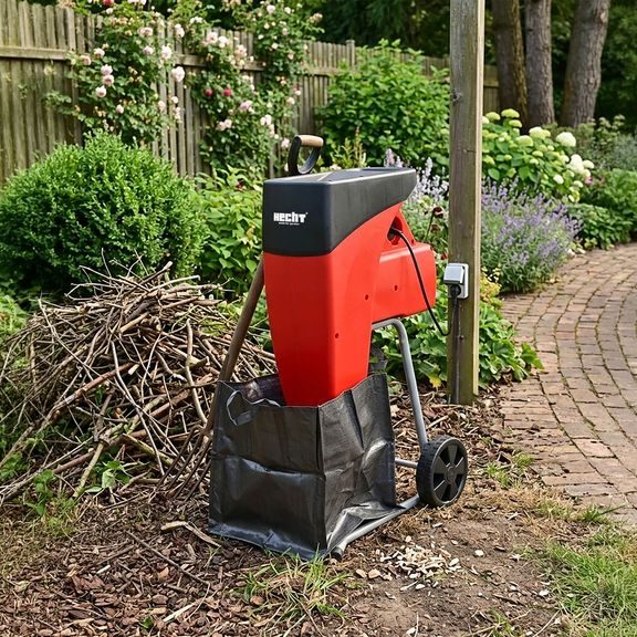 Electric Branch Shredder - HECHT 627 SILENT