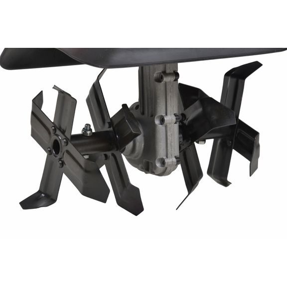 Pracovní záběr je 32 cm