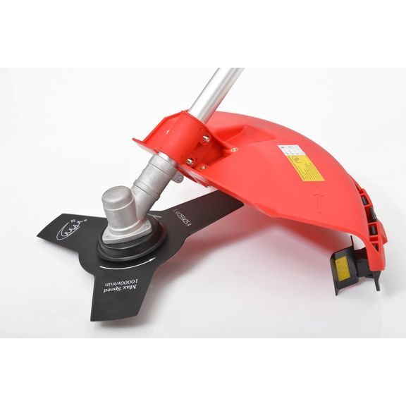 Detail násady křovinořezu