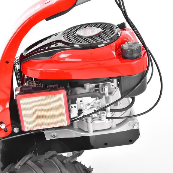 Sickle bar mower with self propelled system - HECHT 587