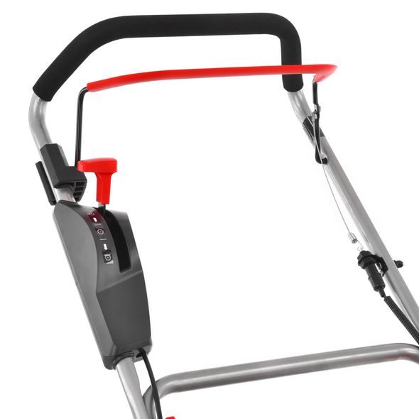 PETROL LAWN SCARIFIER  - HECHT 5677 2 IN 1