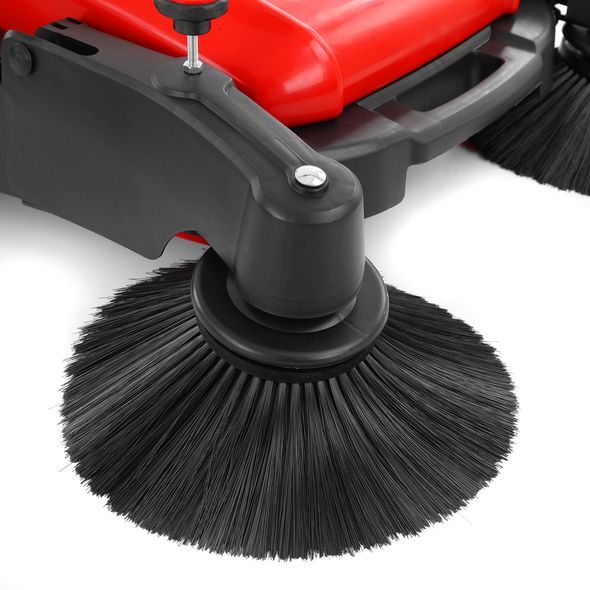 MANUAL SWEEPING MACHINE - HECHT 8105
