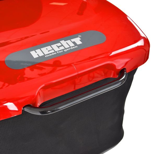 LAWN TRACTOR - HECHT 5102 TWIN