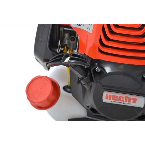 DETAIL VSTUPU PALIVOVÉ NÁDRŽE