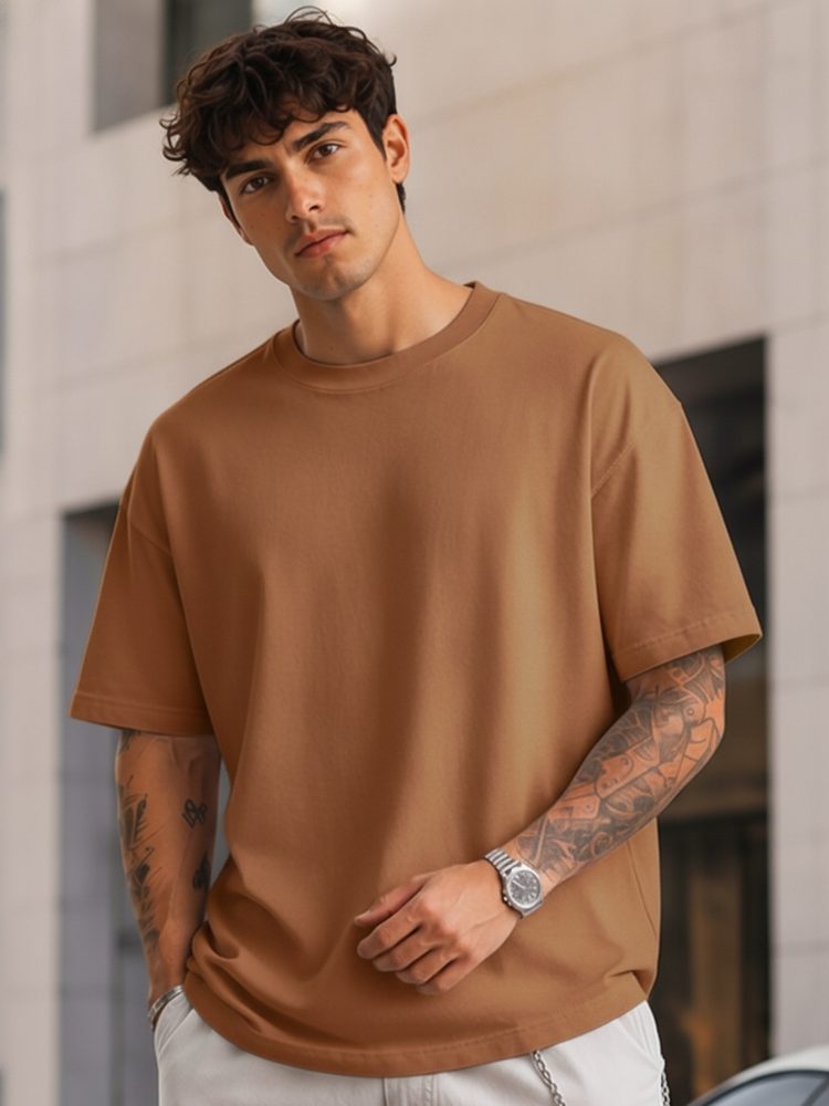 Rjava majica oversize brez potiska
