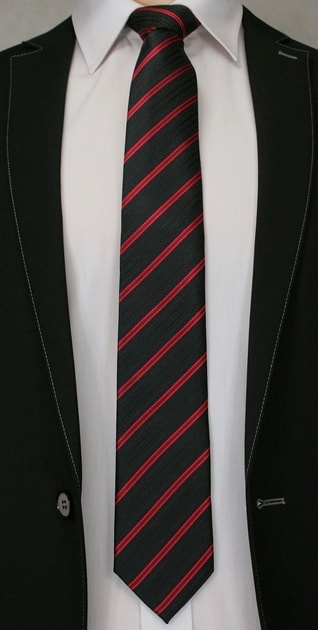Črna kravata s črtami - Pravimoski.si