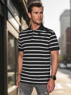 Modna črna moška polo majica s črtastim vzorcem