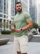 Bombažna svetlo zelena majica s kratkimi rokavi