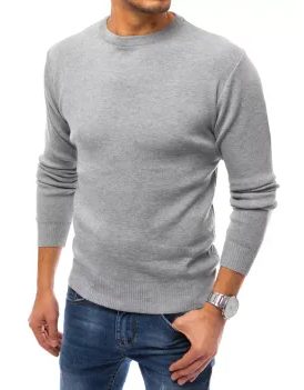 Udoben svetlo siv pulover