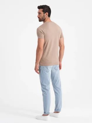 Atraktivna moška camel majica