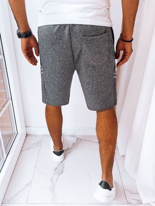 Modne moške kratke hlače v sivi barvi