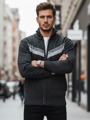 Moderen temno siv moški pulover z vzorcem