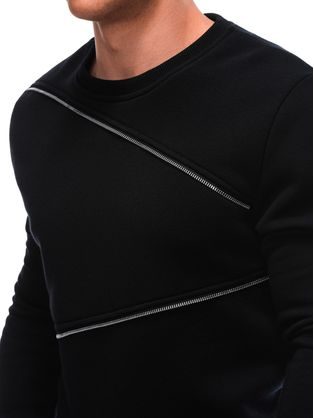 Udoben črn pulover z zadrgo