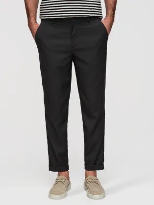 Moške črne chino hlače REGULAR V4 P1525