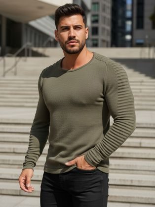 Sodoben siv moški pulover z vzorcem