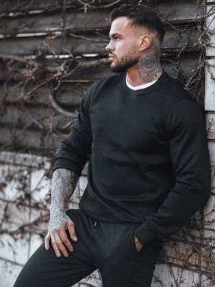 Udobna športna obleka v nebesno črni barvi