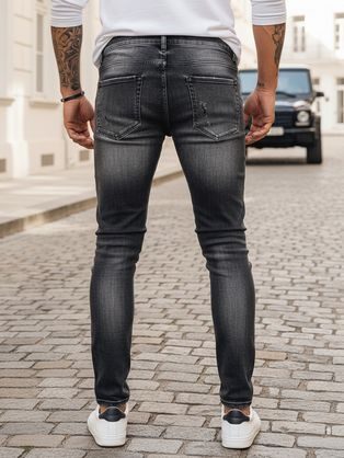 Nebeško modre kavbojke z modernimi luknjami