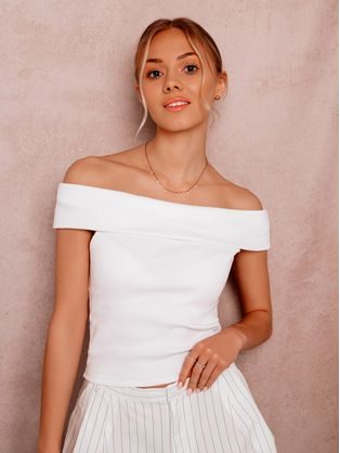 Ženski atraktiven bel crop top SLR085