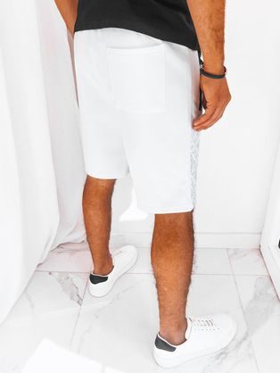 Modne bele kratke hlače originalnega dizajna