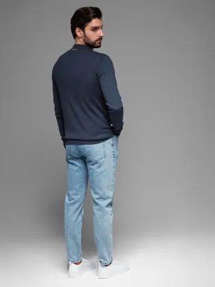 Stilski črn moški pulover z zadrgo