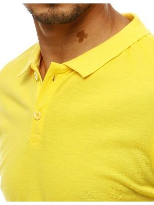Preprosta rumena polo majica udobnega dizajna