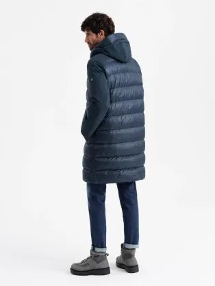 Prešita črna jakna za zimo za moške