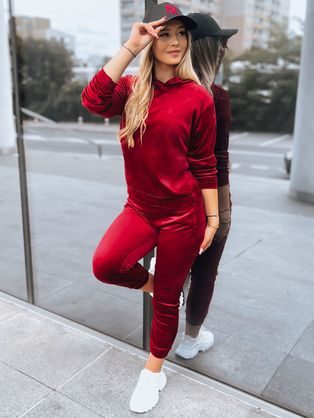 Ženski bordo komplet iz velurja So Comfy