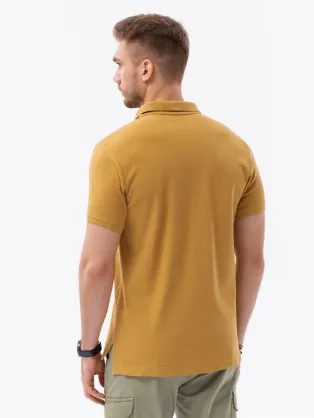 Udobna rdeča polo majica