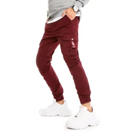 Trendovske hlače z žepi v bordo barvi