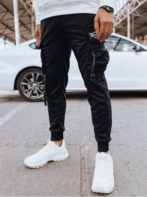 Edinstvene črne tekaške hlače z okrasnimi elementi