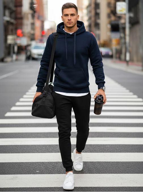 Udoben granat-črn set trenirke